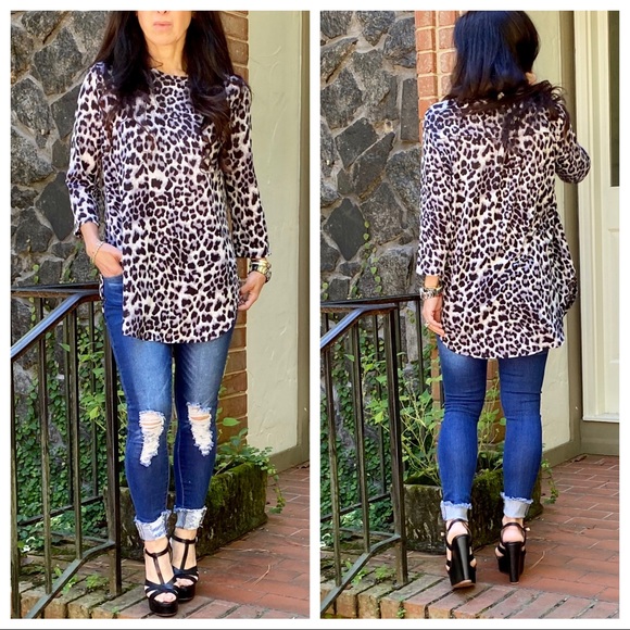 ShopEvelynne Grey Leopard loose fit chic tunic top - Picture 2 of 8
